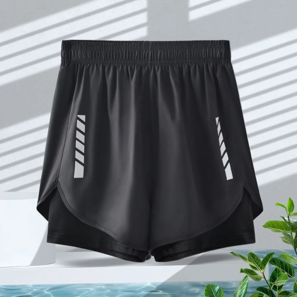 Pantalones cortos deportivos en color gris