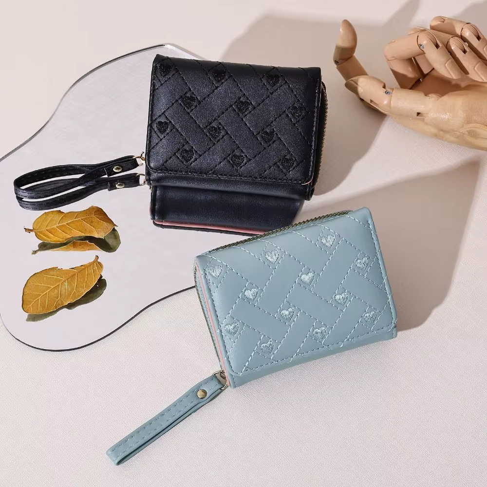Cartera corta disponible en varios colores