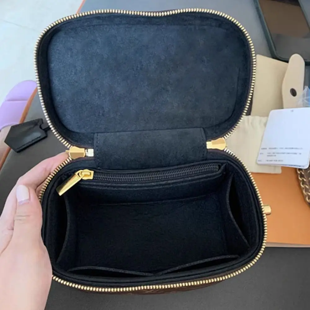 Bolsa organizadora LV Nice con forro de fieltro para Nano Mini BB - imagen 2