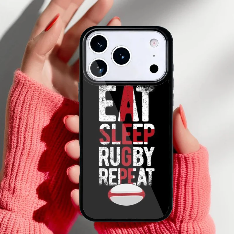 Detalle del estampado de balón de rugby en la funda