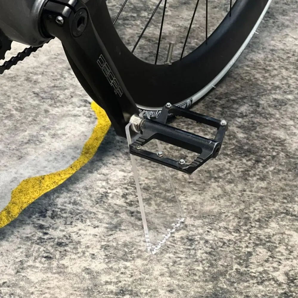 Detalle de la pieza y acabado transparente