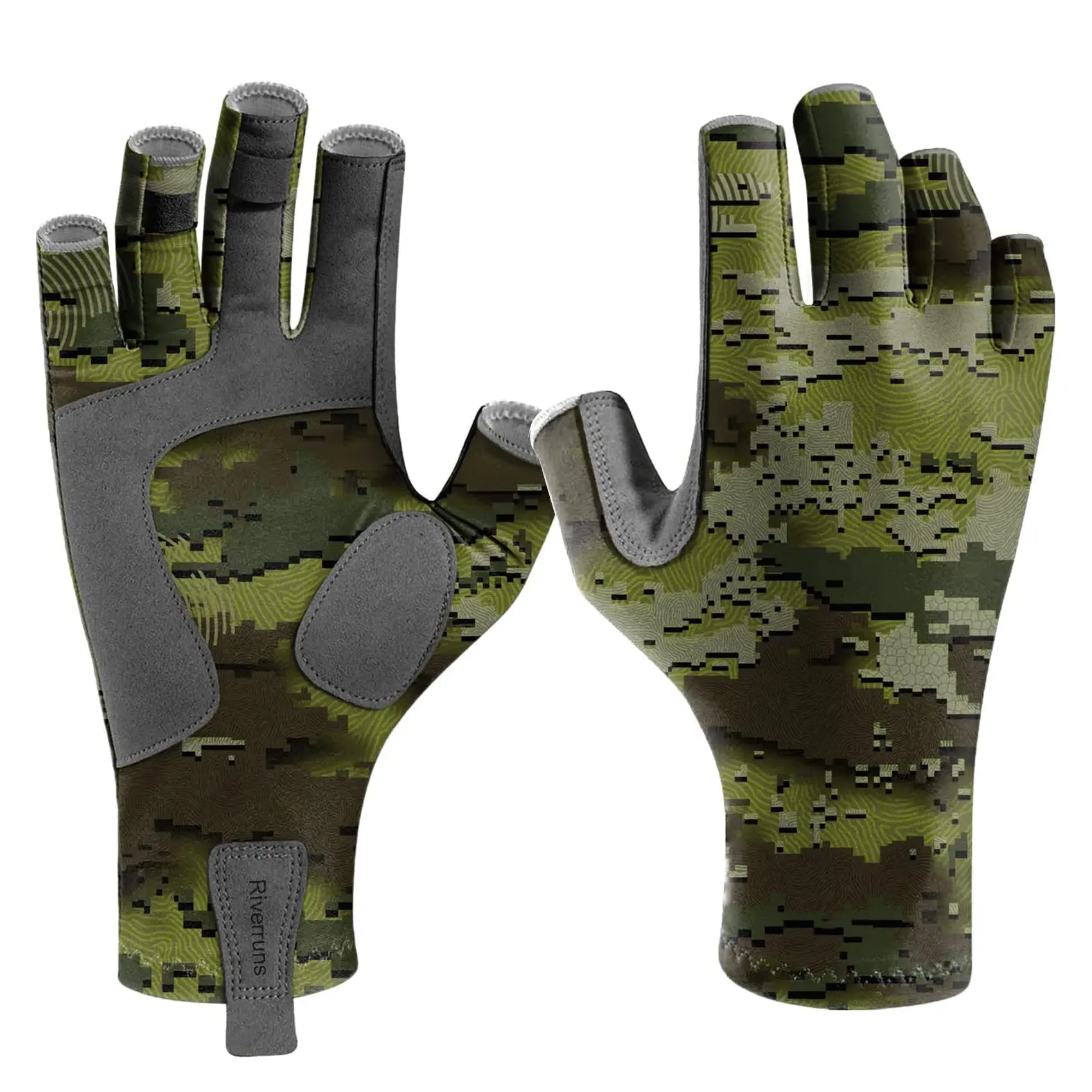 Guantes de pesca sin dedos Riverruns en uso