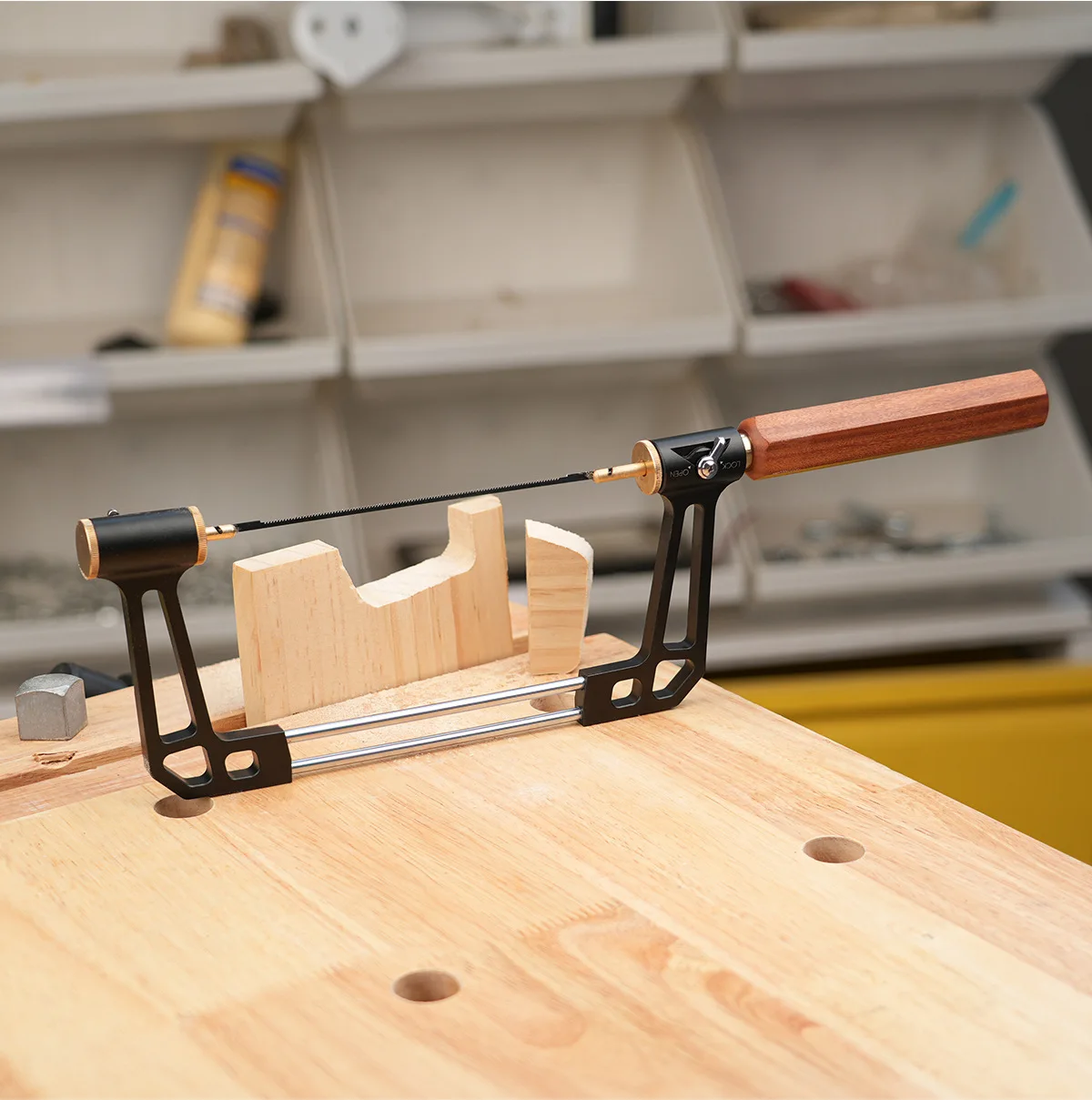Sierra de arco de aluminio LTOOLS con mango ajustable