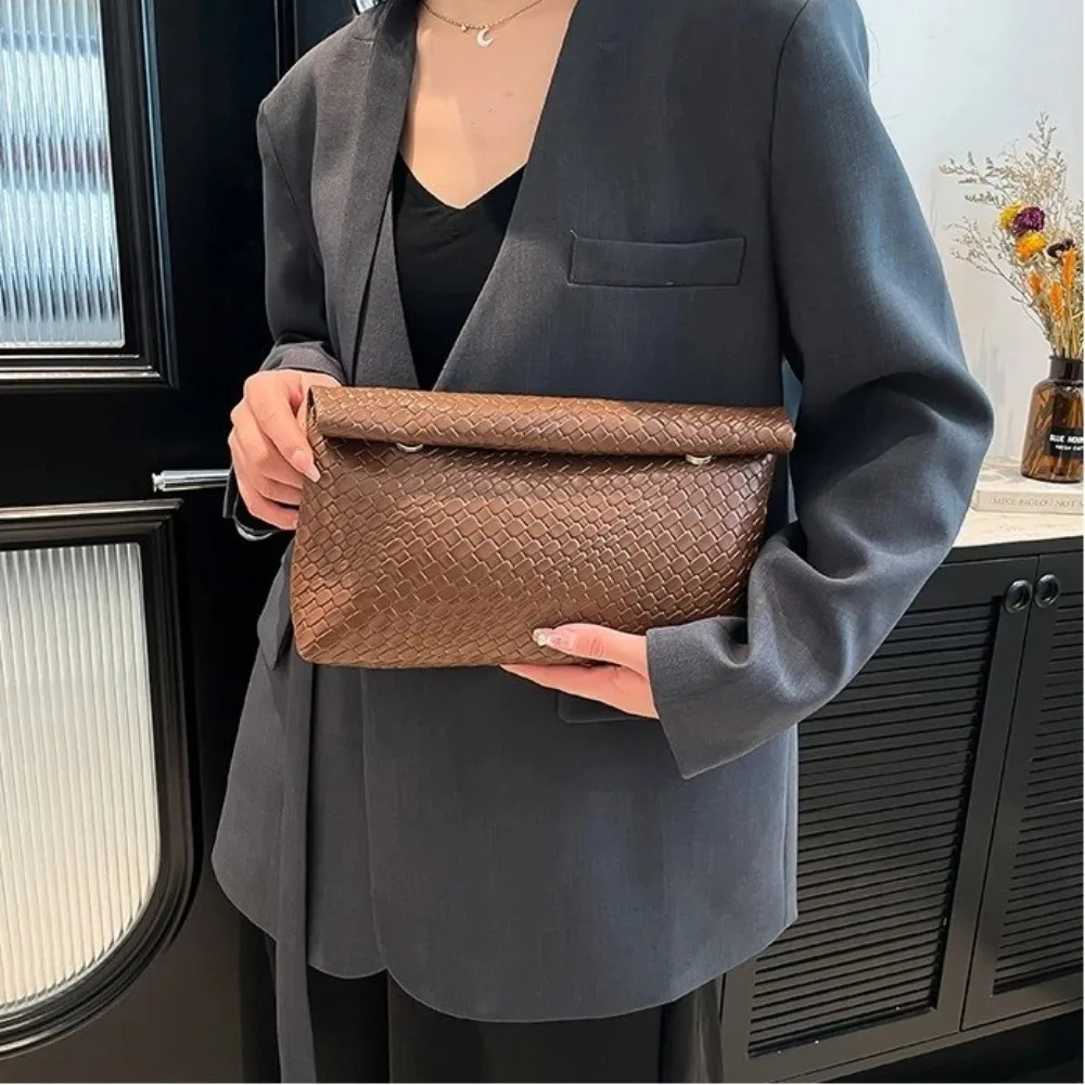 Bolso de mano elegante con hebilla y monedero patrón piedra - imagen 2