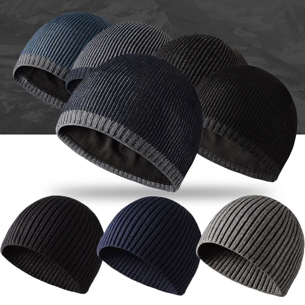 Detalle de tejido de punto tipo beanie