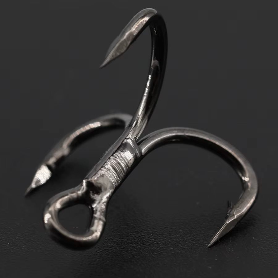 Anzuelos triples afilados multi-tamaño para pesca – Resistentes - imagen 5