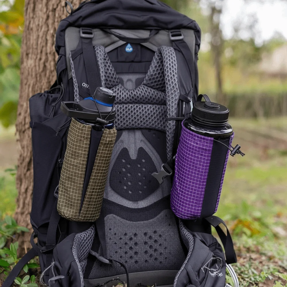 Porta botella mochila con cierre de cordón elástico impermeable - imagen 2