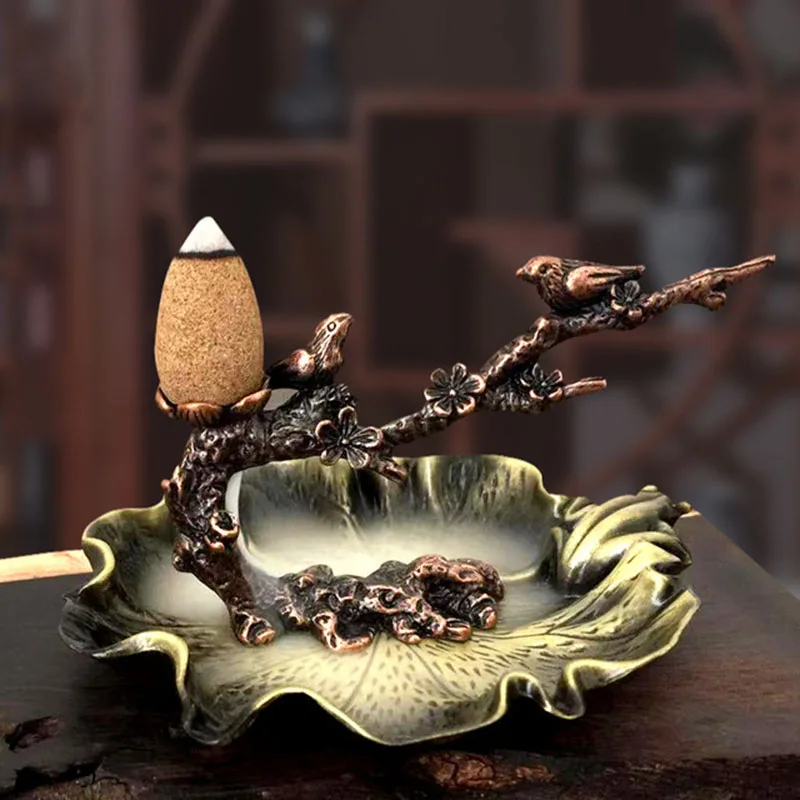 Detalle del soporte y rama de ciruelo