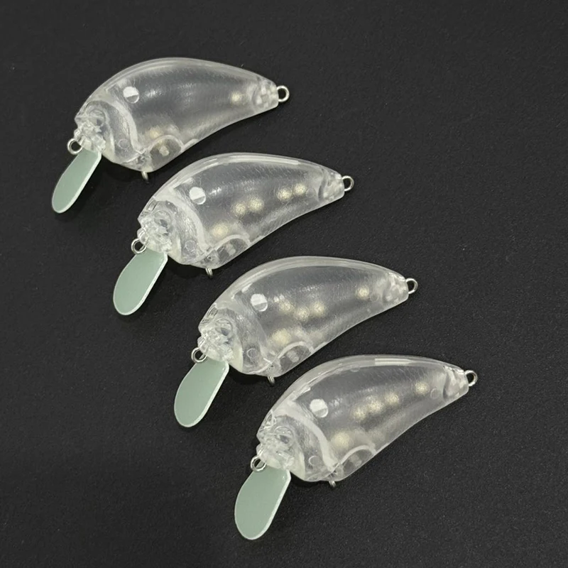Señuelos crankbaits topwater con cascabel para lubina y lucio