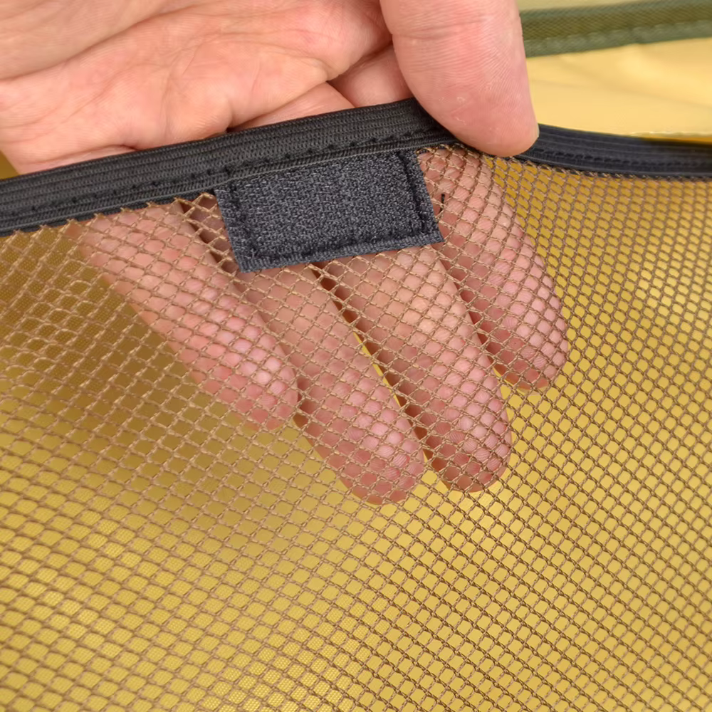 Bolsa portátil pesca carpa – Impermeable ultraligera con portacañas - imagen 4
