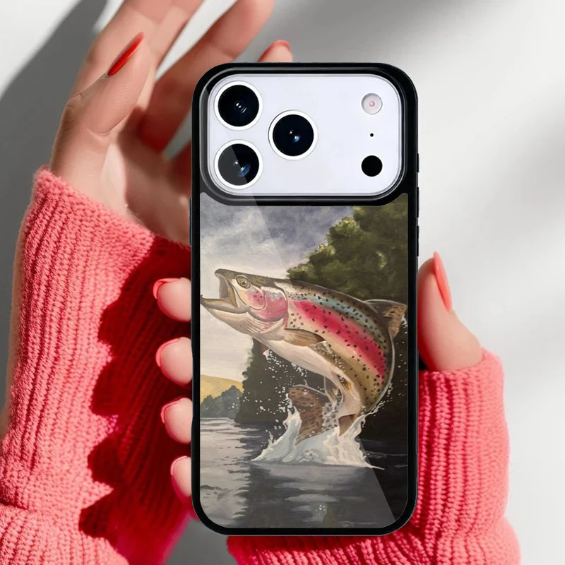 Diseño completo de la trucha en la parte trasera del teléfono