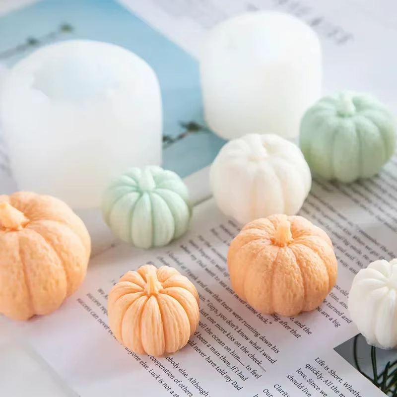 Molde de silicona con forma de calabaza para velas y jabones - imagen 2