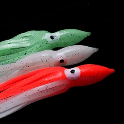 Cebo de calamar luminoso para pesca en el mar