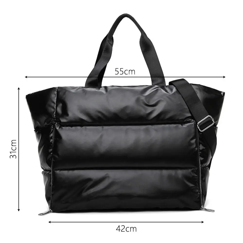 Bolsa deportiva de nailon para mujer vista frontal