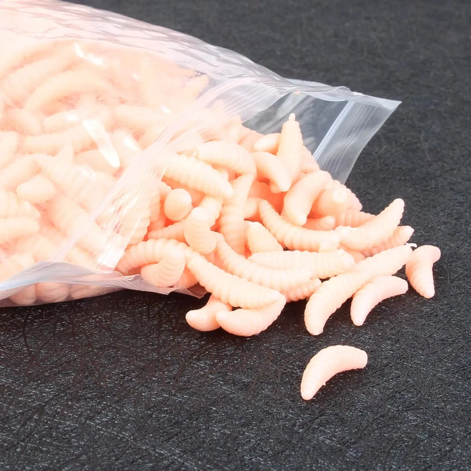 Señuelo silicona realista elástico anti-estrípulas para truchas - imagen 4