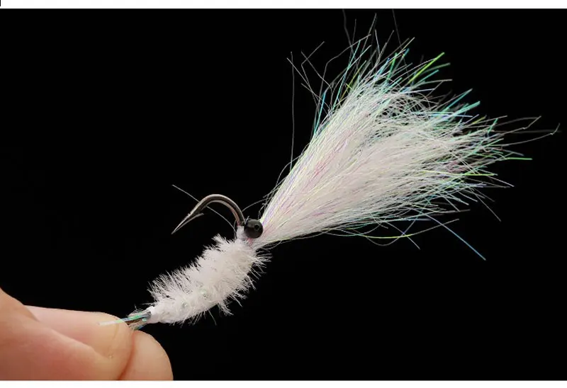 Detalle del señuelo para pesca con mosca