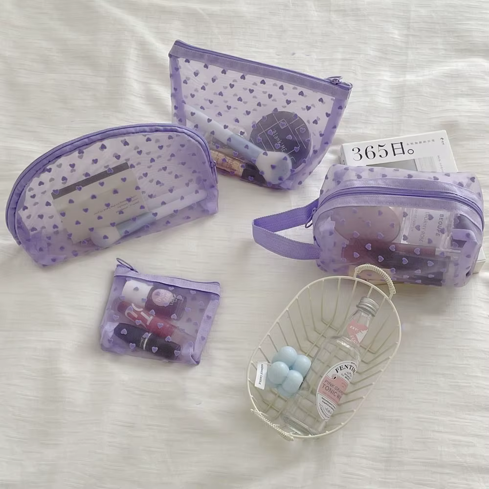 Bolsa de malla con corazones – Organizador de viaje - imagen 4