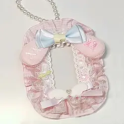 Estuche protector photocards con lazo rosa y encaje – cinta
