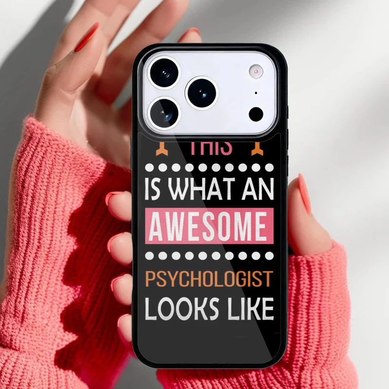Detalle del diseño simbólico en la parte trasera de la funda