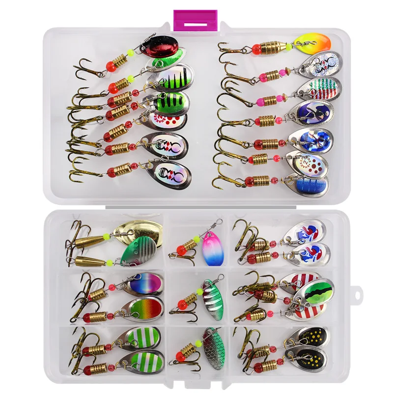 Variedad de formas y colores de las cuchillas metálicas compuestas