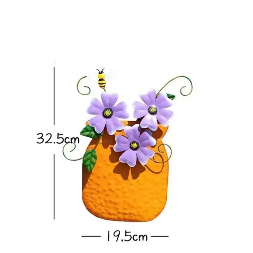 Jarrones de metal para jardín: decoración mural y patio exterior - imagen 5