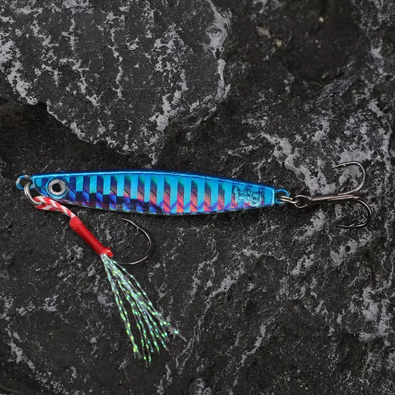 Placa de plomo para pesca de lucio en arrastre con anzuelo metálico