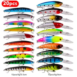 Señuelos tipo minnows y crankbaits con anzuelo triple para lubina