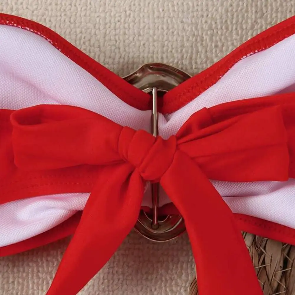 Detalle del traje de baño
