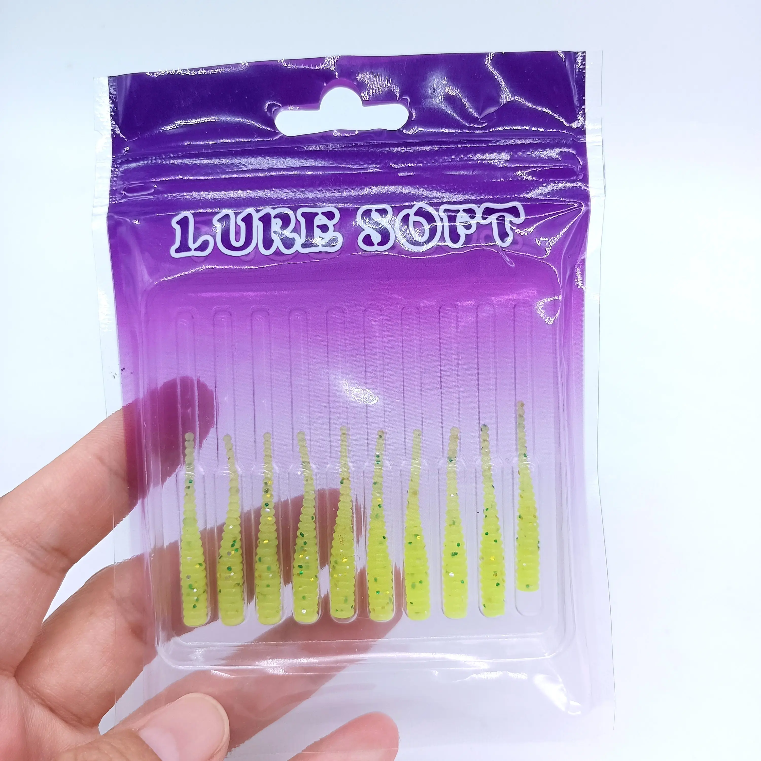 Señuelo DUODUOYU en acción mostrando su movimiento ondulante