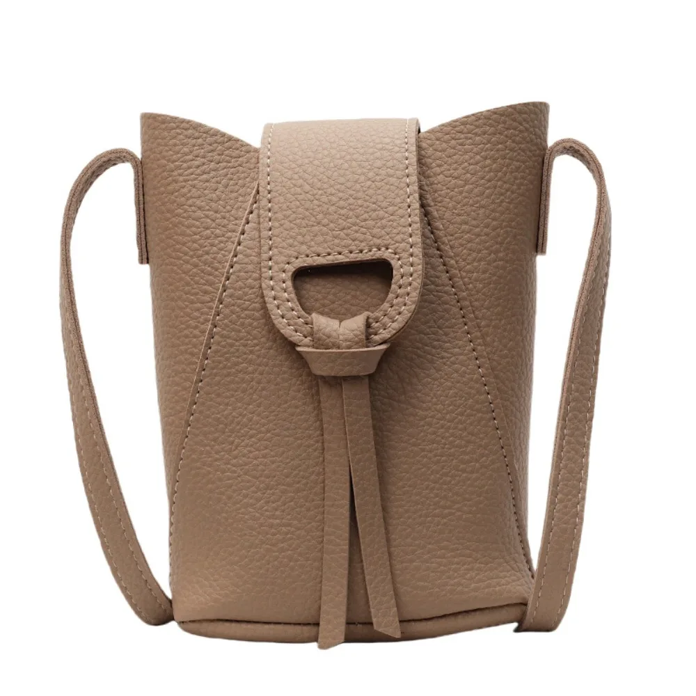 Detalle del bolso y materiales