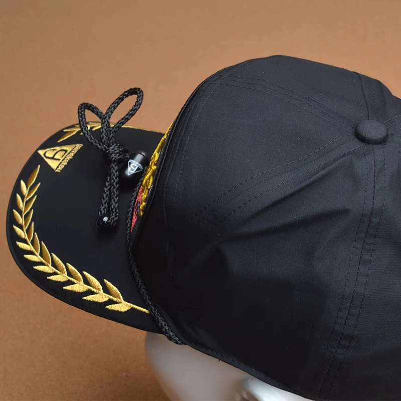 Gorra impermeable de pesca Gamakatsu con protección solar y clip - imagen 2