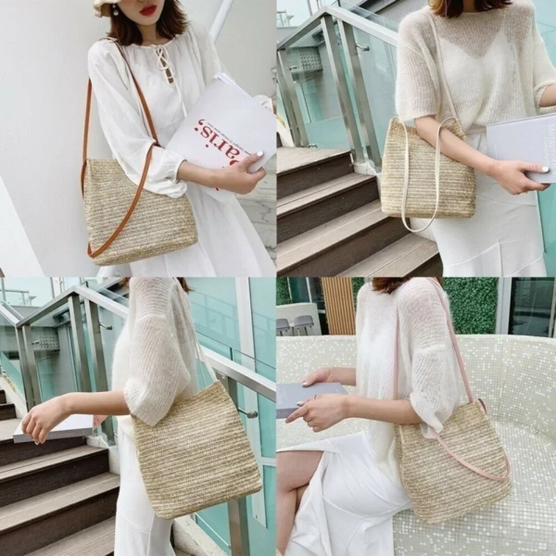 Bolso de paja tejido para playa