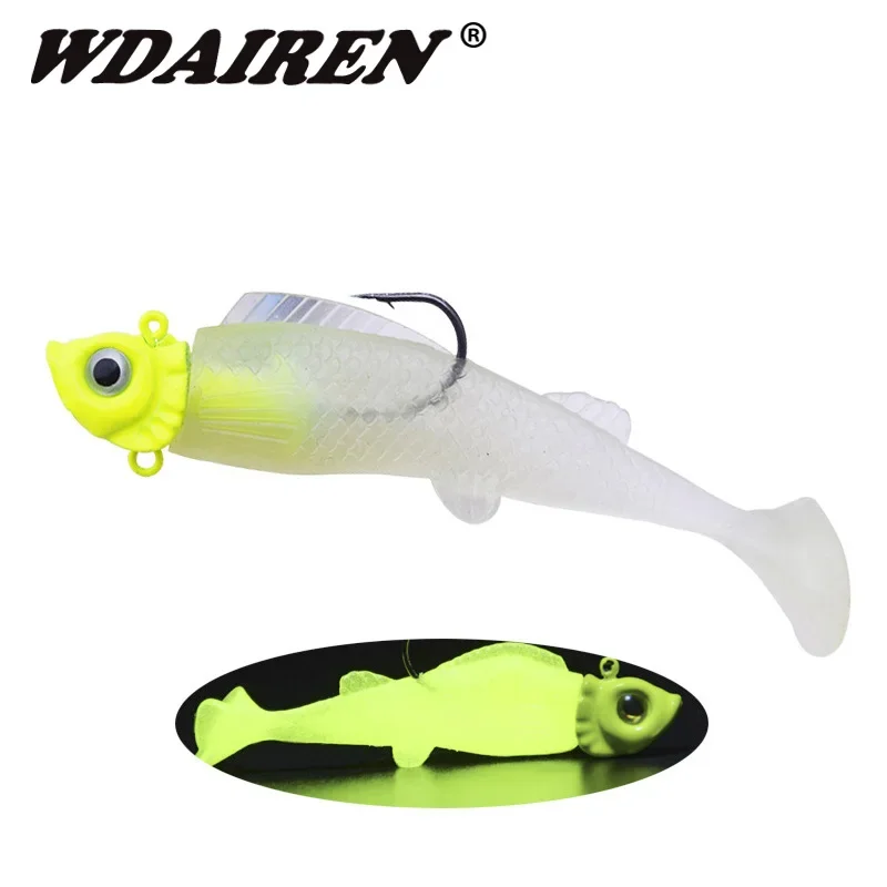 Señuelo de pesca artificial de lucio con acabado luminoso