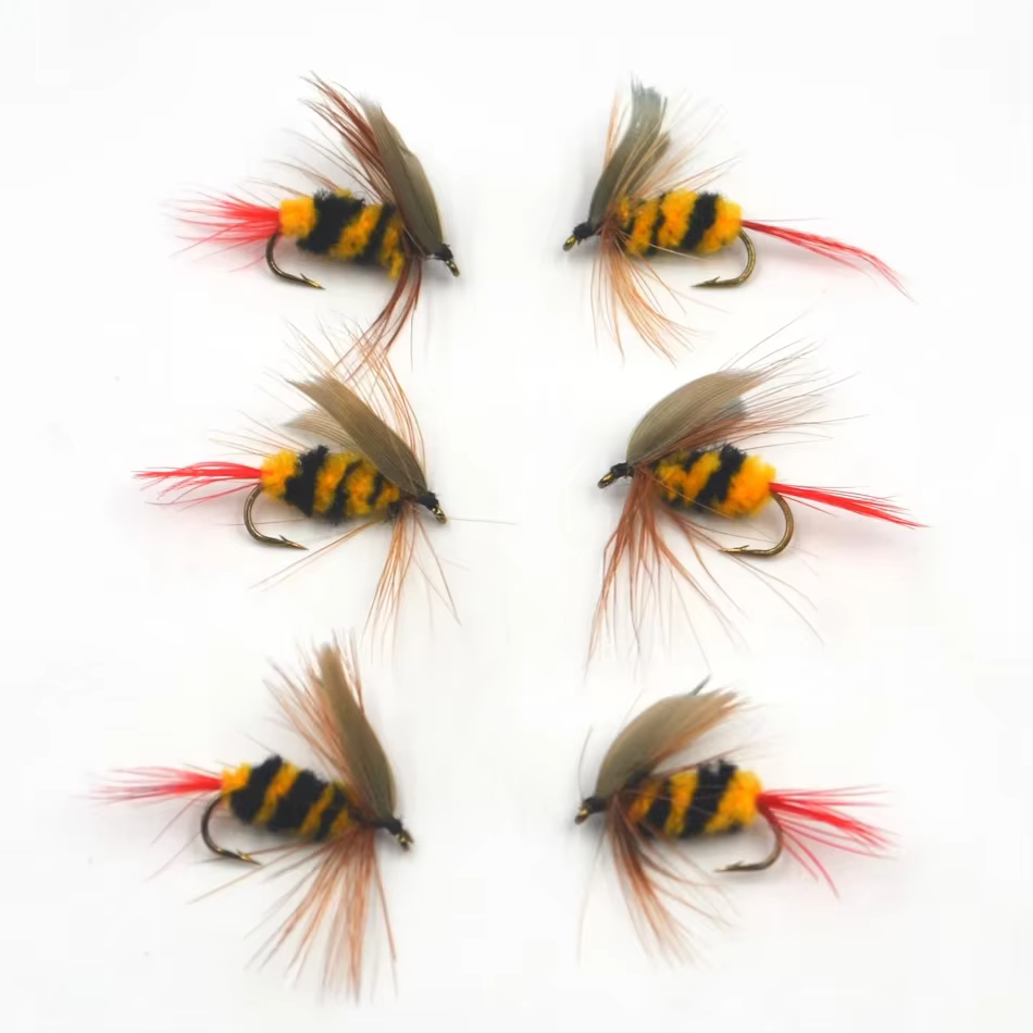 Moscas artificiales Yellow/Black – Tamaño 10 para trucha - imagen 3