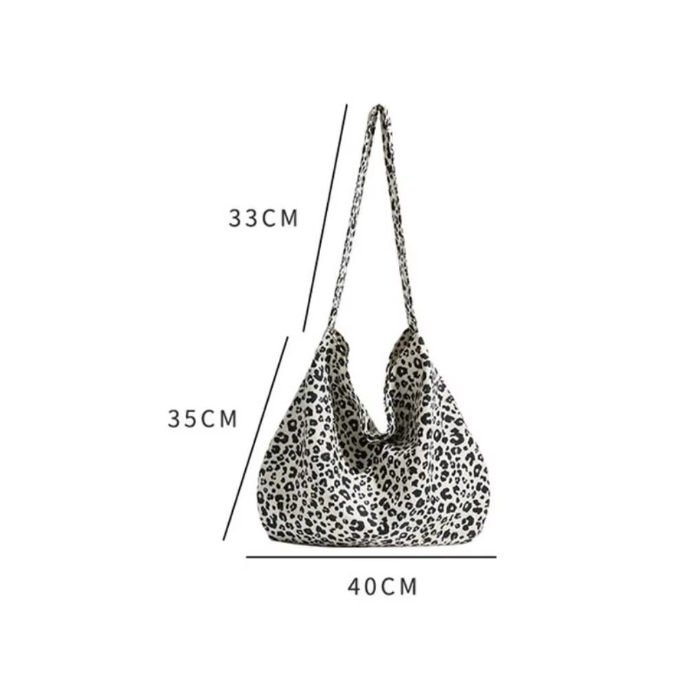 Bolso de hombro de tela con estampado