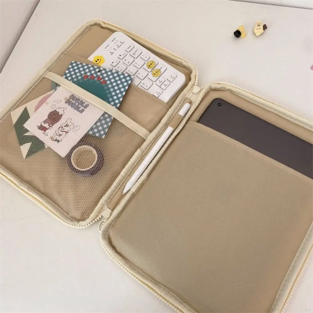 Interior acolchado de la funda portátil con terciopelo suave