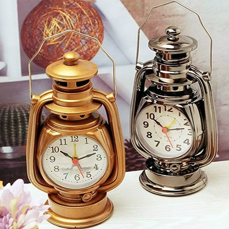 Reloj despertador vintage con lámpara de aceite retro decorativo - imagen 5