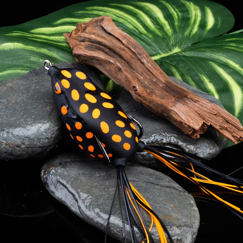 Vista del señuelo WEIHE Frog Lure con enfoque en la silueta
