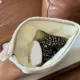 Bolsa impermeable blanca con encaje y cierre para viaje - imagen 2