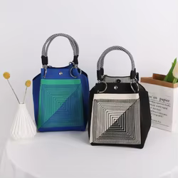 Bolso bandolera tejido con dibujos animados y gran capacidad