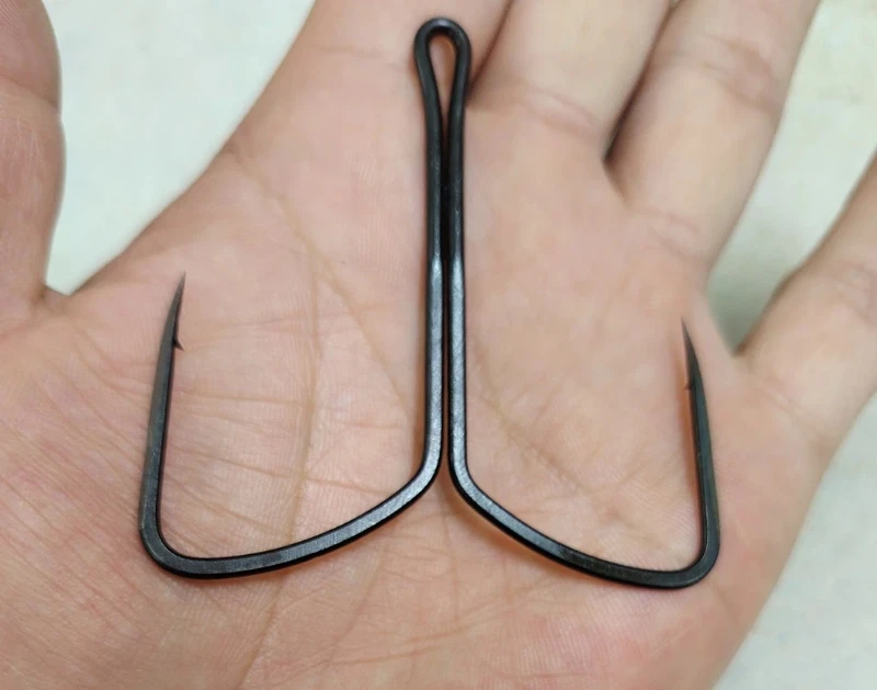 Detalle del tipo con púa o sin púa para diferentes normativas