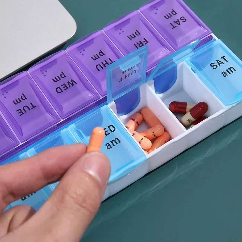 Pastillero semanal de viaje 14 rejillas – Contenedor medicamentos - imagen 3