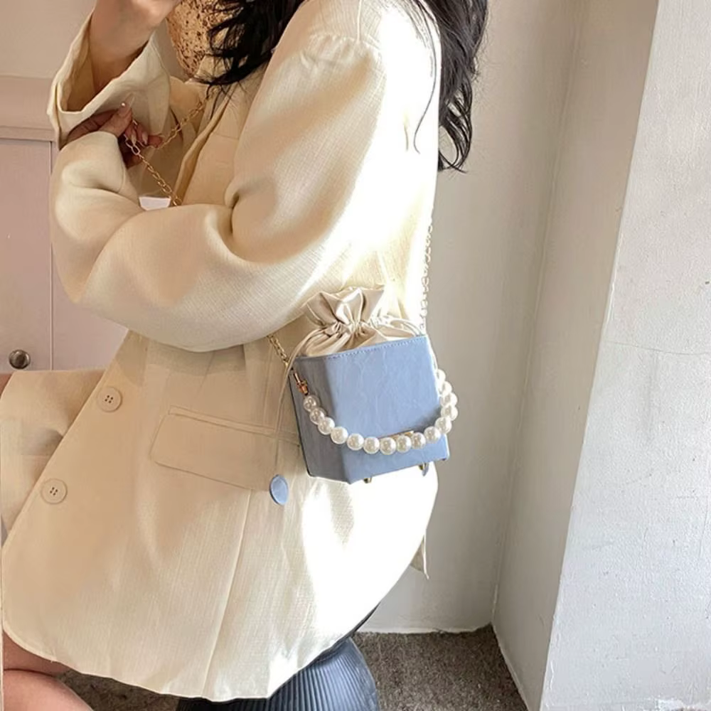 Bolso Bandolera Vintage de Cuero PU con Cadena y Perlas - imagen 5