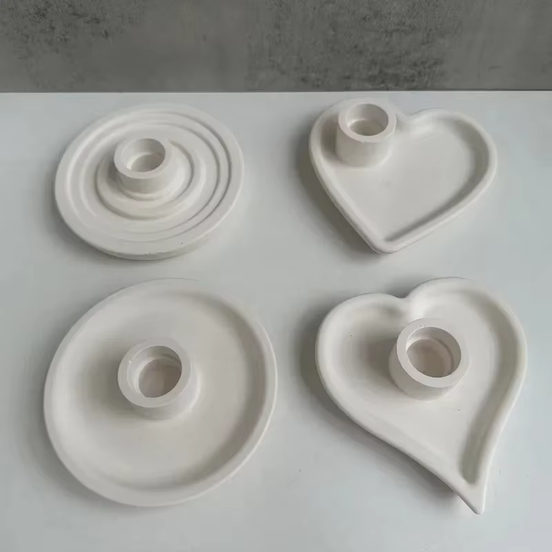 Variedad de velas creadas con el molde