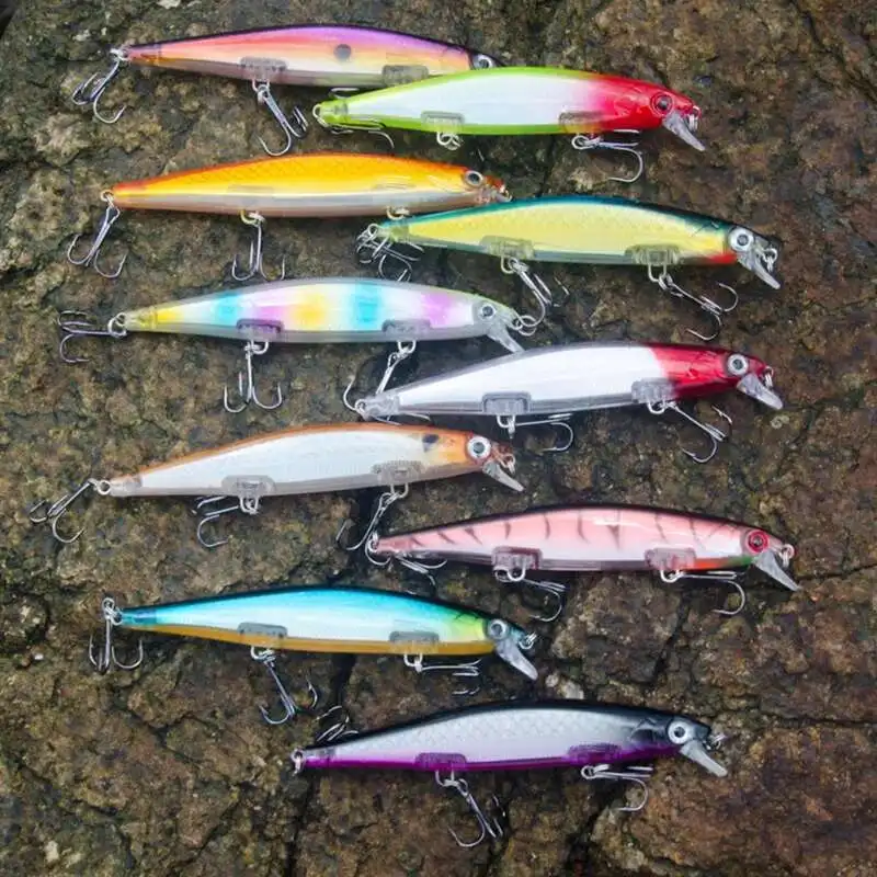 Señuelo de pesca Minnow OKUQUBE con ojo 3D y anzuelos triples