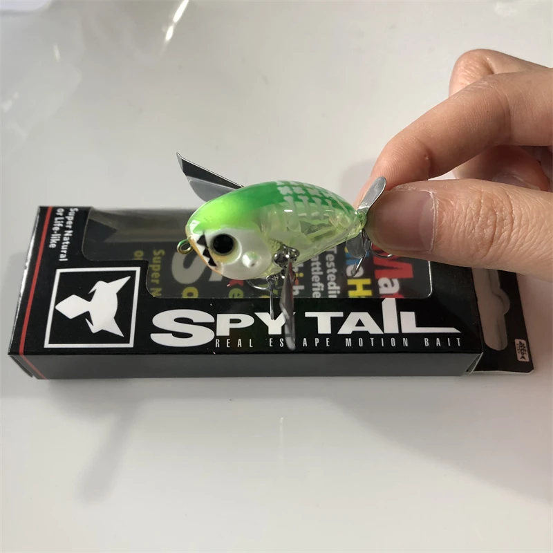 Señuelo de superficie walking Jackall Pompadour Jr para lubina - imagen 4