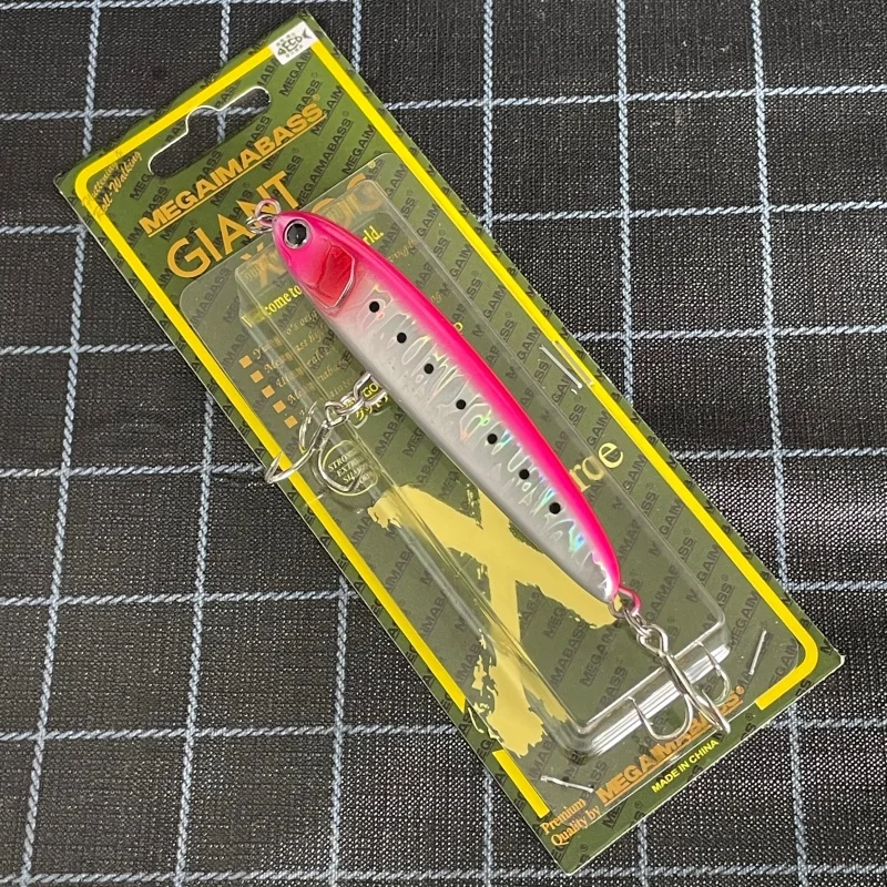 Señuelo tipo lápiz MEGAIMABASS de lanzamiento largo en azul y dorado