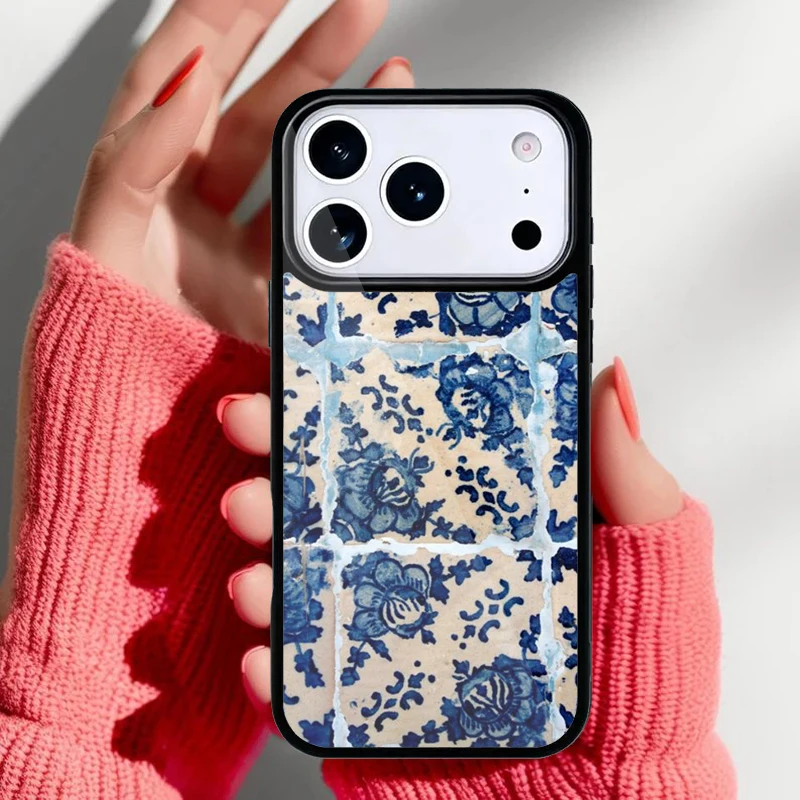 Funda con diseño de azulejos portugueses para móvil