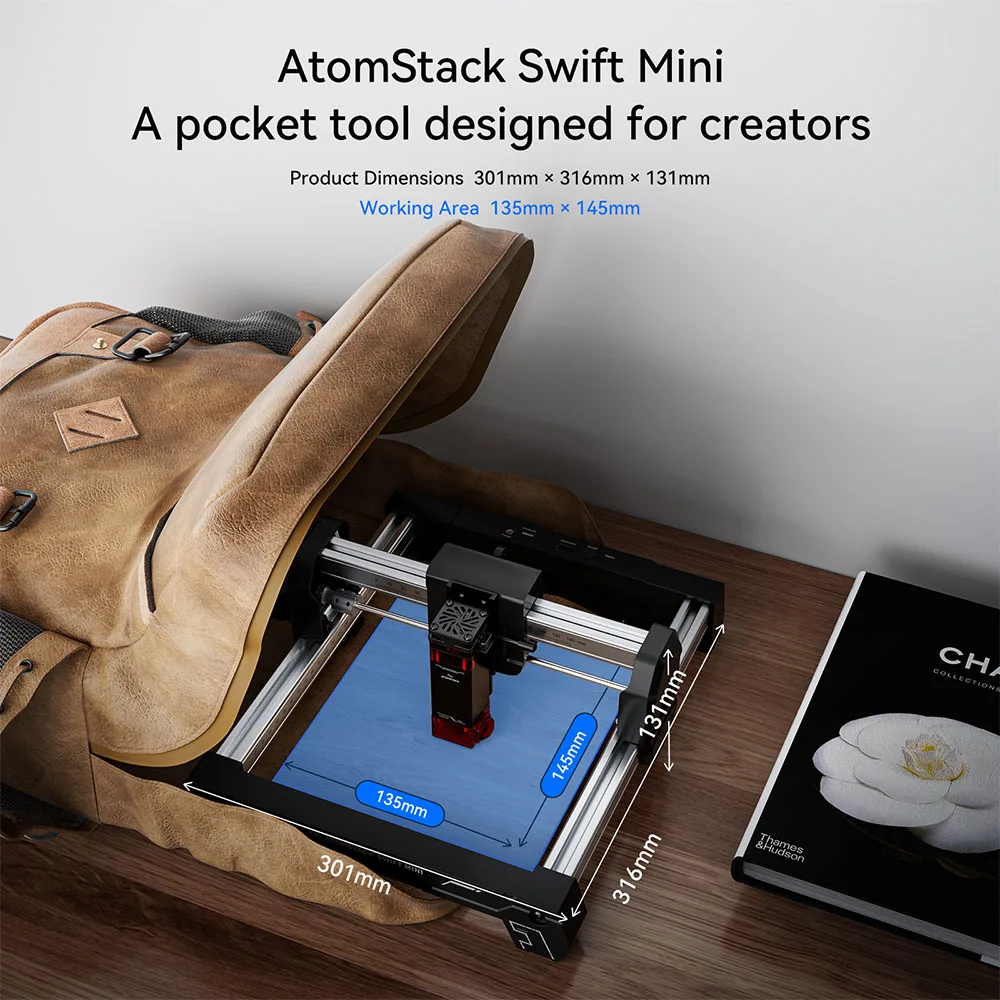 Máquina de grabado ATOMSTACK Swift Mini en uso