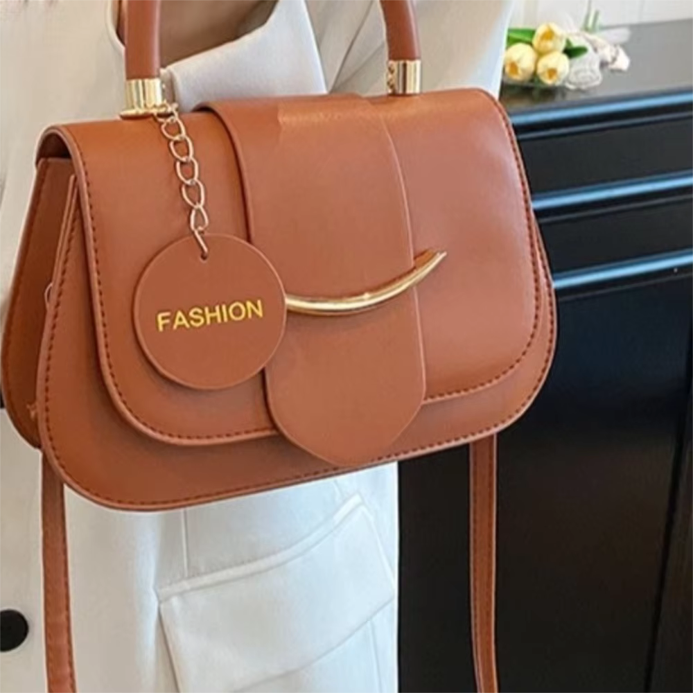Bolso de hombro ligero con correa ajustable